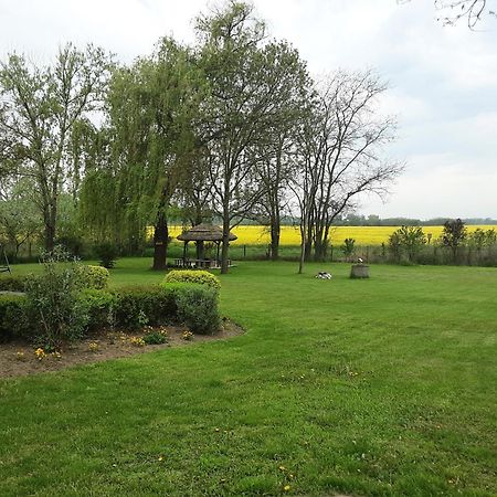 Herberg Tisza Tiszababolna Экстерьер фото
